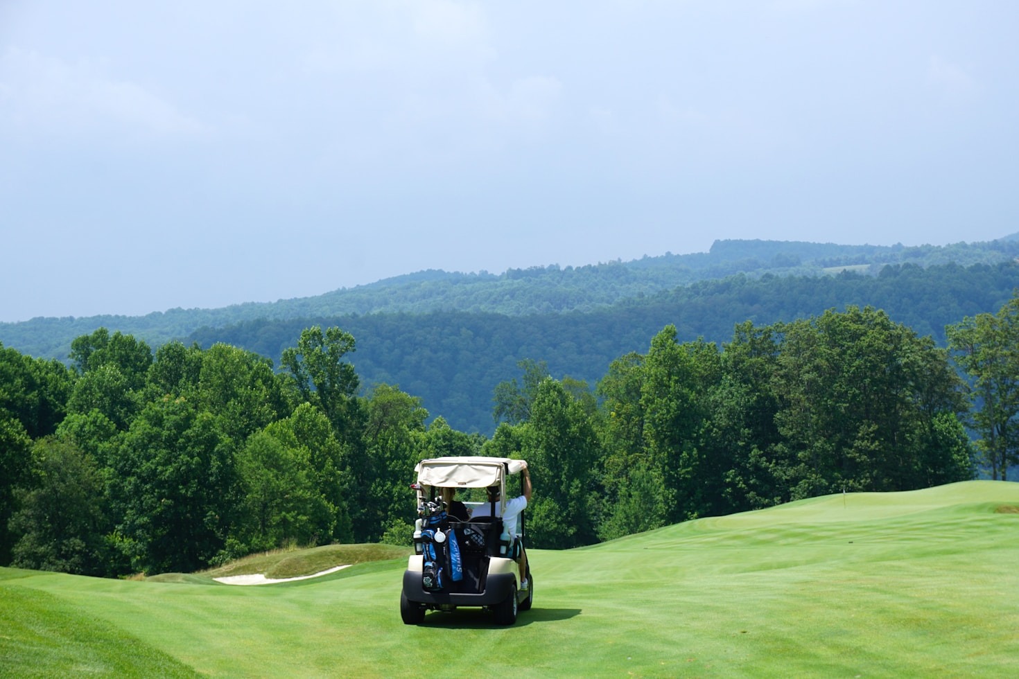 Blending Golf and Leisure: A Perfect Match